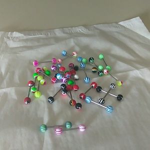 NWOT Bundle Tongue ring (3)